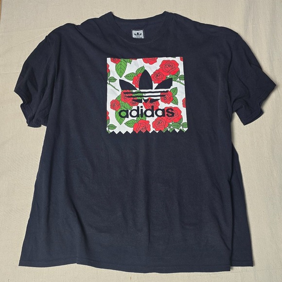 adidas Other - Vintage Adidas Black Trefoil with‎ Red Roses Men T-Shirt 2XL